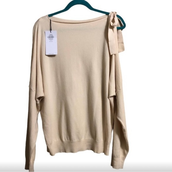 Exlura Elegant Cream Sweater with Bow Detail/NWT - Picture 5 of 7
